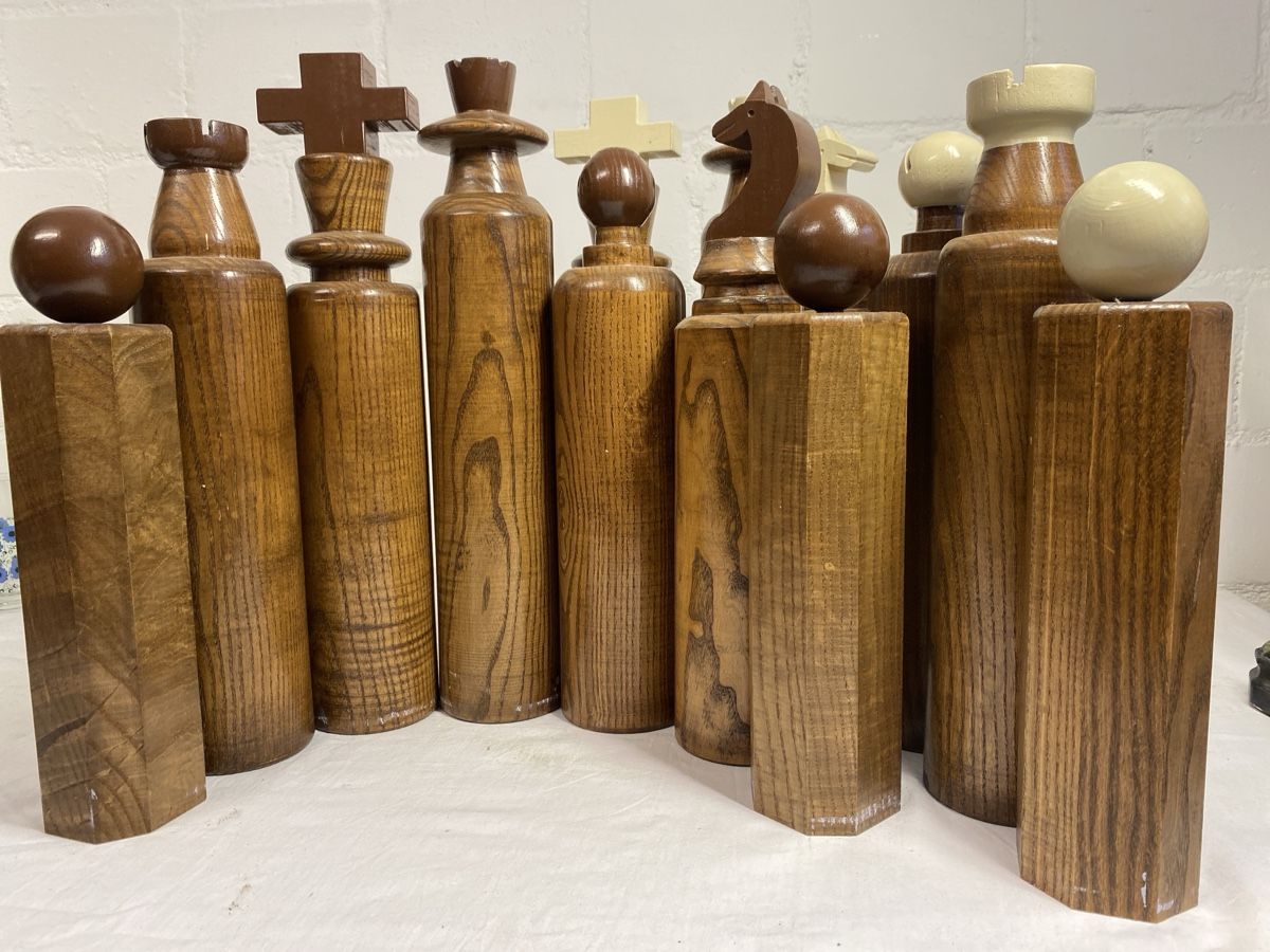 Giochi: Grosses Schachspiel aus Holz, einzigartige Handarbeit – Usato da sursee venduto da trilli-tralli 7