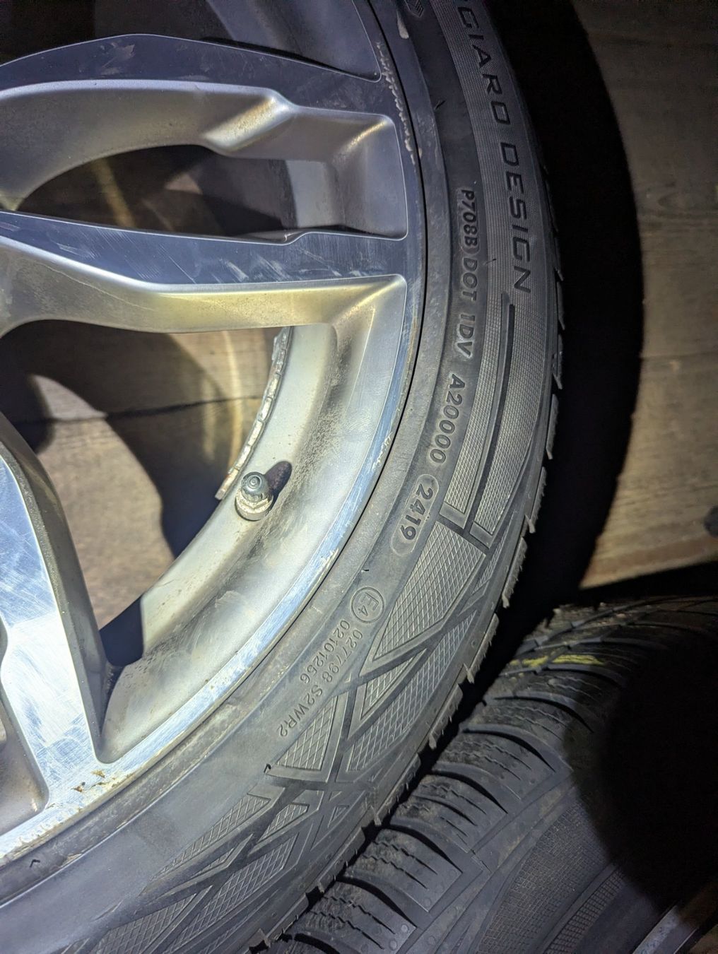 BMW Pneumatici & Ruote complete: BMW 19" Winterräder 6mm – Usato da Aarberg venduto da KreuzFahrzeugcenter 5