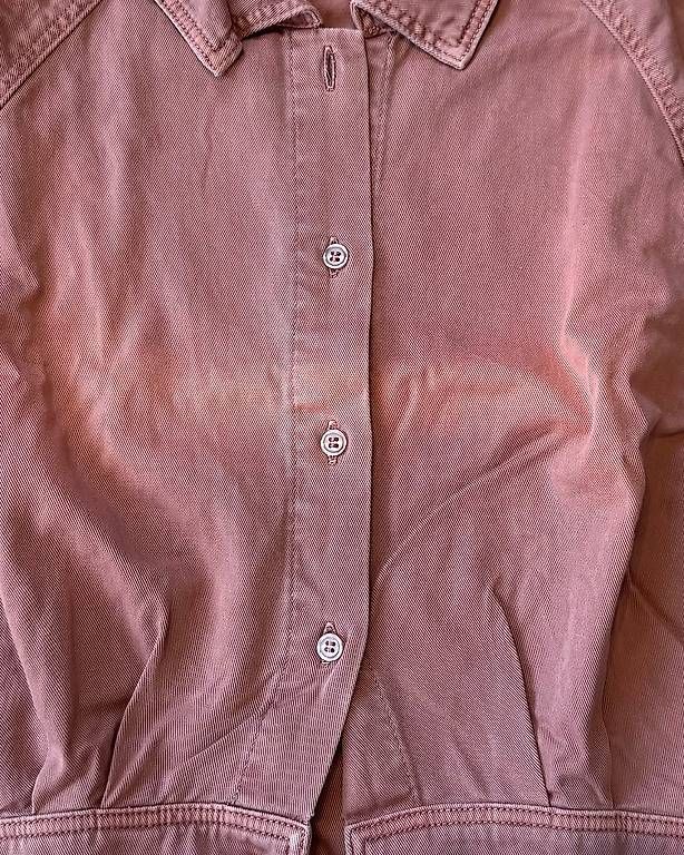 Tops: Red Top with buttons and ties – Gebraucht aus Langnau i. E. von 2ndhand.flohmi 4