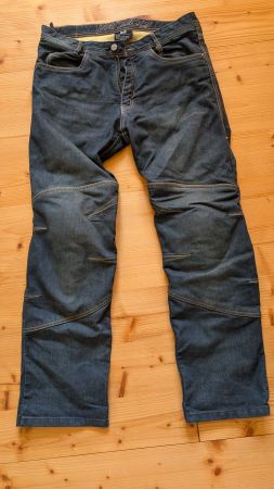 Vanucci-Motorrad-Jeans mit Knieschonern, Grösse 33/32