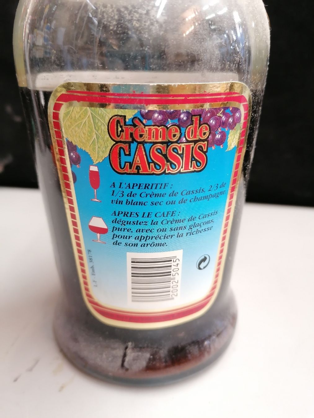Bevande alcoliche: CRÉME DE CASSIS – Usato da Genève venduto da Leboucheoreilles 3