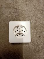 Amacher Dreifachsteckdose 250V 10A getrennt weiss gebraucht