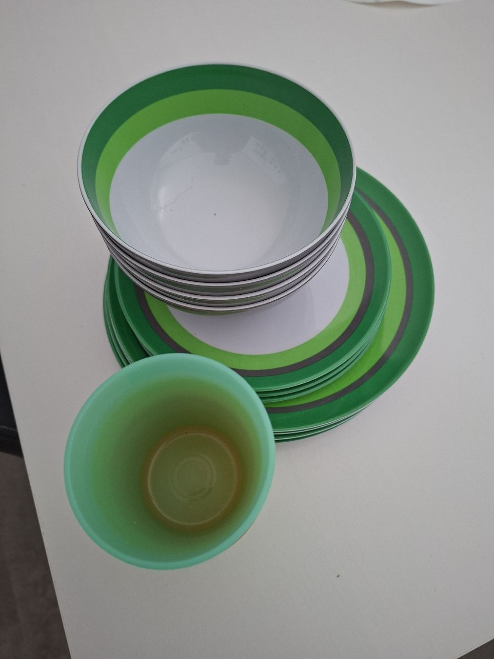 Services de table: Camping Geschirr – D'occasion à Gelterkinden par kar_6bjd 1