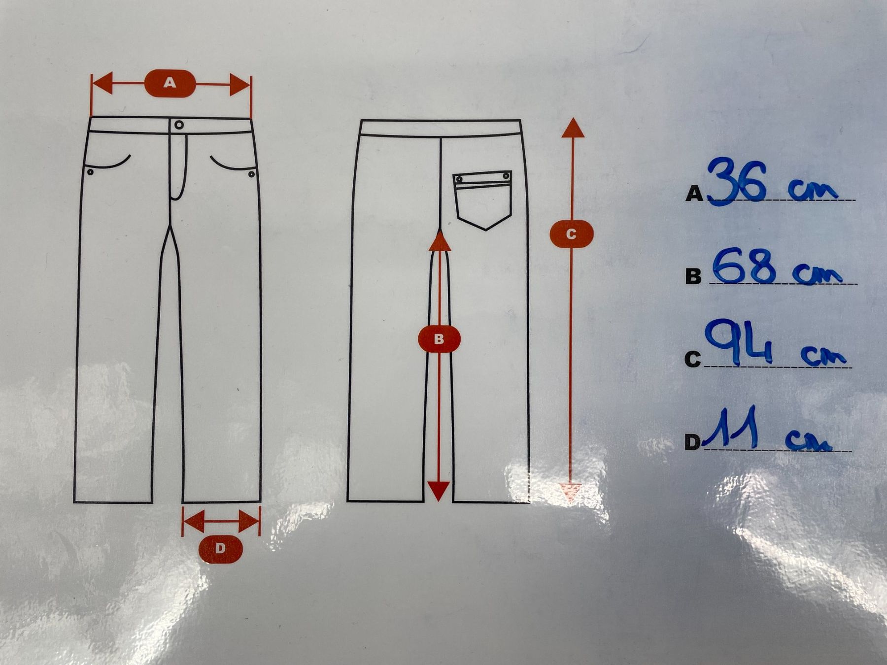 Jeans: Jeans vert – Usato da Lausanne venduto da PlusValue_Lausanne 2