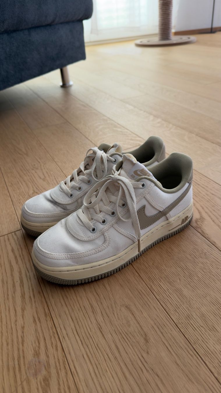 Nike Scarpe da donna: Nike Air Force Gr. 38 – Usato da Perlen venduto da rebekka-9 1