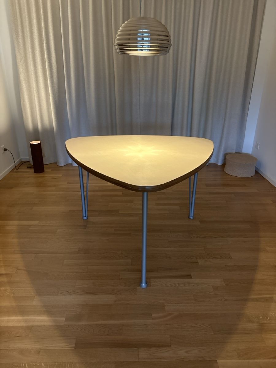 Tavoli: Trillion Table Maple  – Usato da Zürich venduto da pau_d5s8