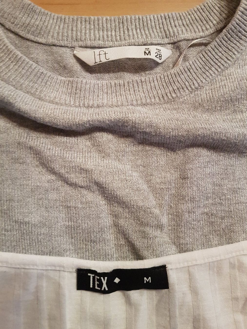 Pulls & Sweat-shirts: Pull - t-shirt taille M marques Ift et Tex (2) – D'occasion à Villiers par san_jn5w 1