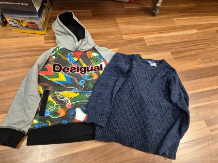 Kapuzenshirt Desigual und Strickpulli gr 110/116 K11
