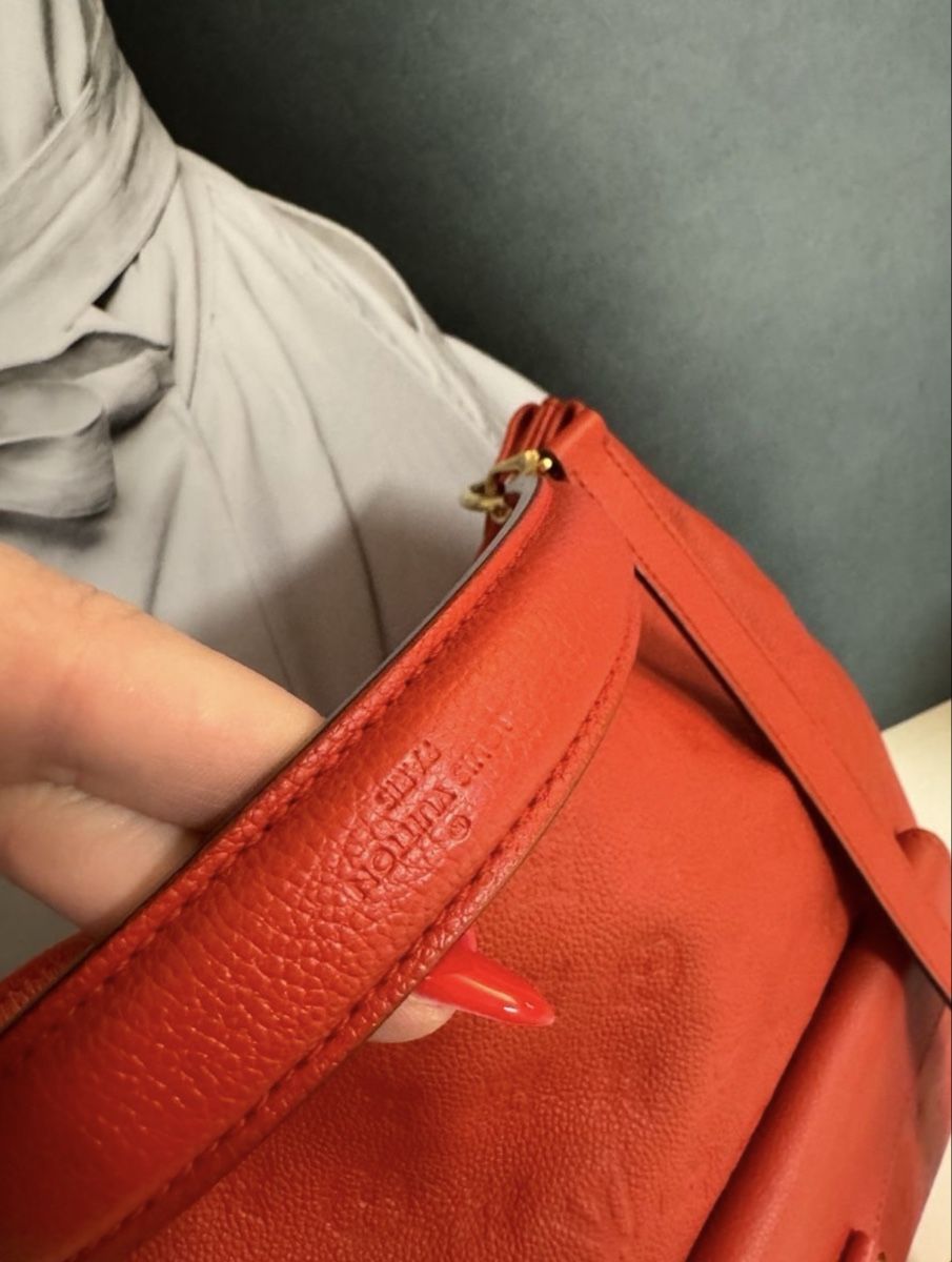 Louis Vuitton Borse da donna: LOUIS VUITTON METIS HOBO EMPREINTE ROT – Usato da Männedorf venduto da Jessiey 1