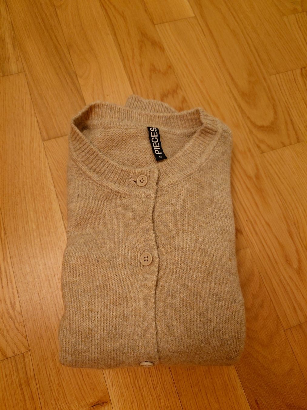 Pieces Vestes: Strickjacke beige | Gr. M | wie neu – D'occasion à Muri AG par komich4 1