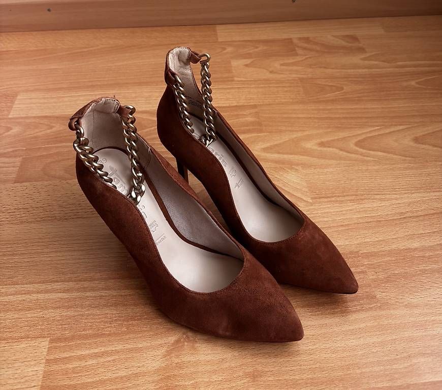 Scarpe da donna: Pumps der Marke Tamaris Gr 39 – Usato da Weinfelden venduto da Irishtinker