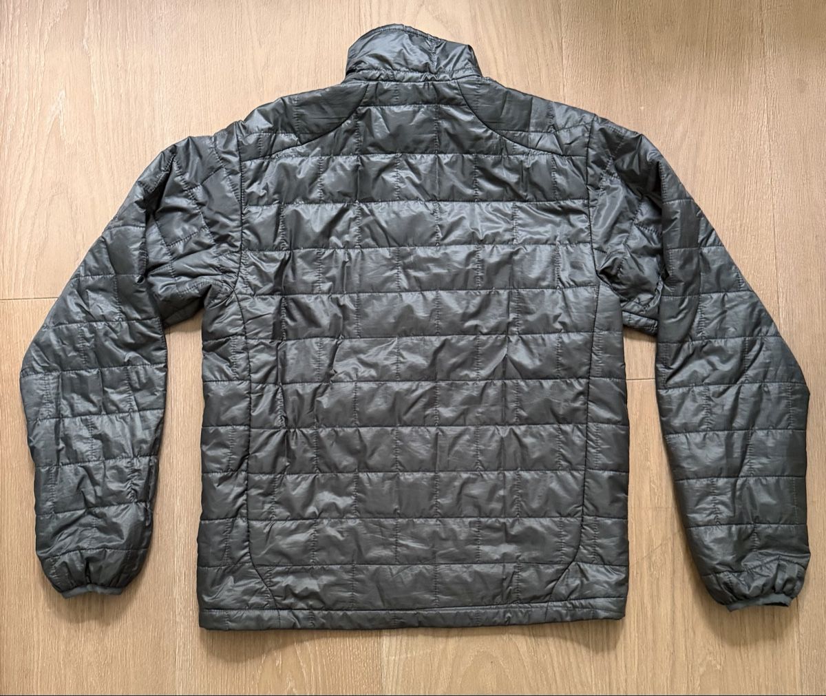 Patagonia Giacche: Patagonia Nano Puff Jacket Grey – Usato da Zug venduto da mbe_t5j2 1