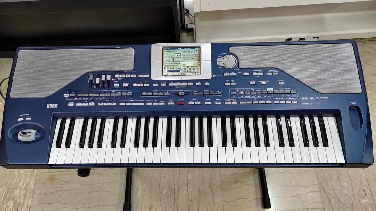 Korg Strumenti musicali: Korg Pa800 Keyboard – Usato da Benglen venduto da bmwgt