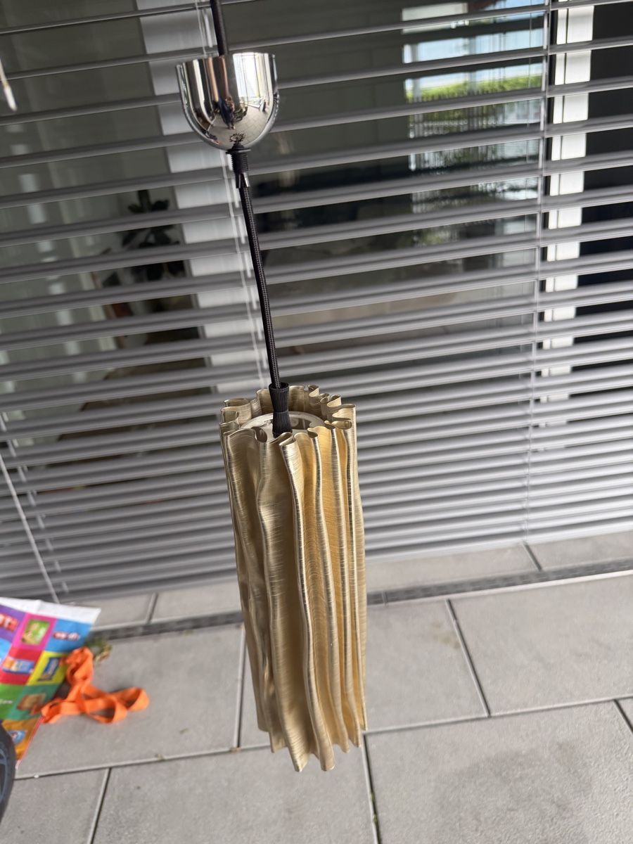 Kronleuchter & Deckenlampen: Hängeleuchte gold  – Gebraucht aus Zürich von Agave_Sue