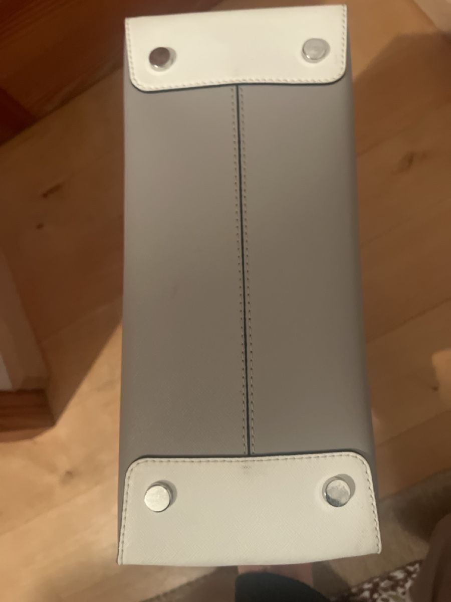 Michael Kors Borse da donna: Micheal kors bag – Nuovo (secondo la descrizione) da Cavigliano venduto da ann_y8nx 2