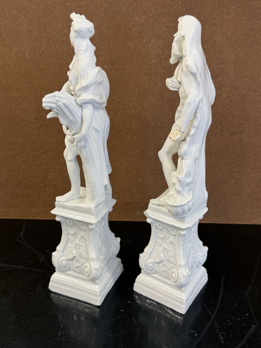 Statuette: 2 statuettes en porcelaine – Usato da montreux venduto da Always-Good 6