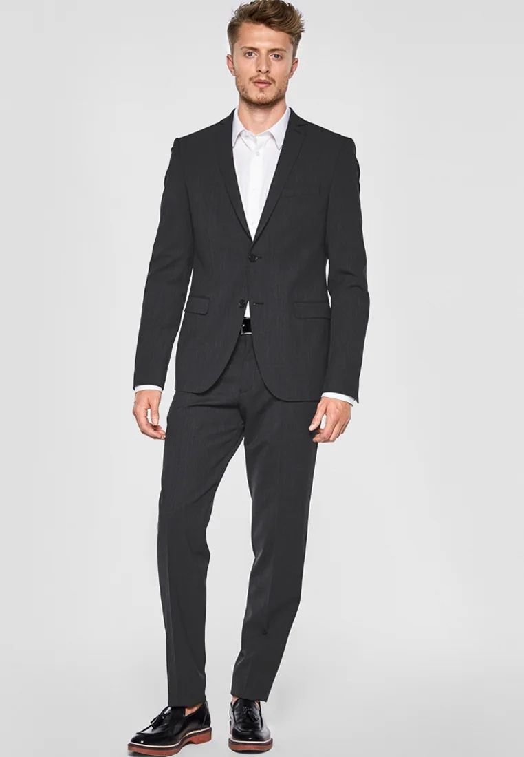 S.Oliver Completi: Tommy Hilfiger & S. Oliver Anzug Hemd 176 – Nuovo (secondo la descrizione) da Küsnacht ZH venduto da madrilena77 5