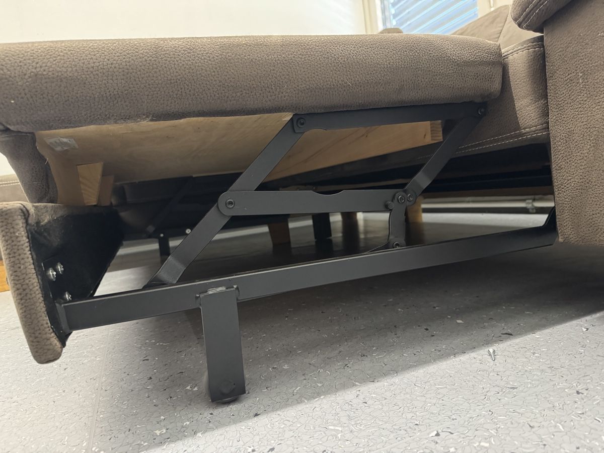 Sofas: Ecksofa mit Schlaffunktion braun gebraucht – D'occasion à Wetzikon ZH par philippe_22 6