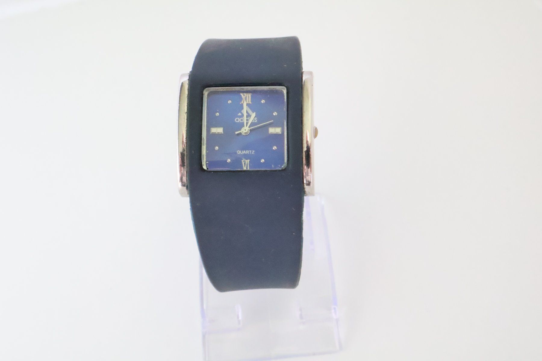 Adidas Uhren: Adidas  Uhr  läuft Garantie – Gebraucht aus Willisau von flabastian 1