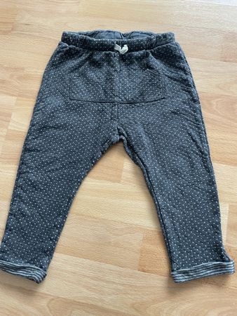 Gr. 98 Zara gefütterte Hose