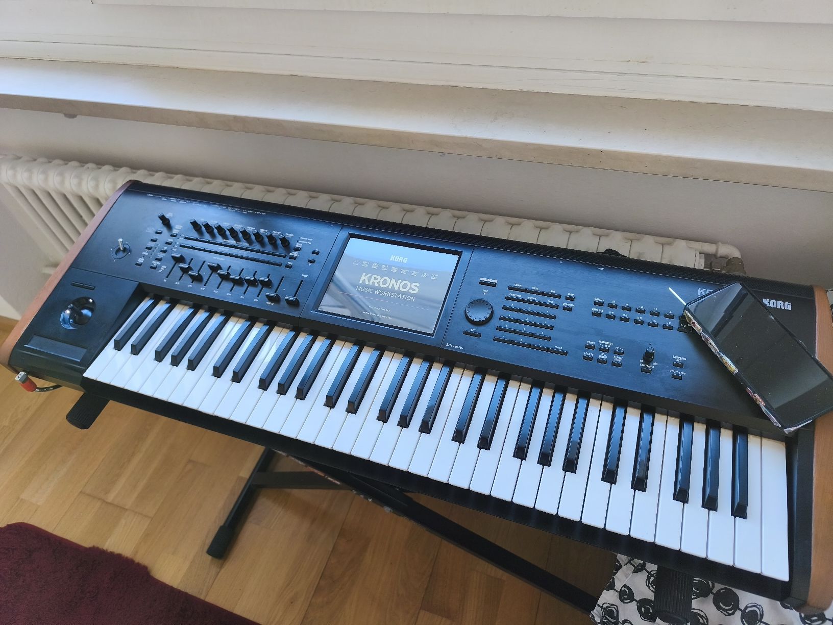Korg Instruments de musique: Korg Kronos 2 61 – Neuf (Voir description) à Liestal par sbirkof