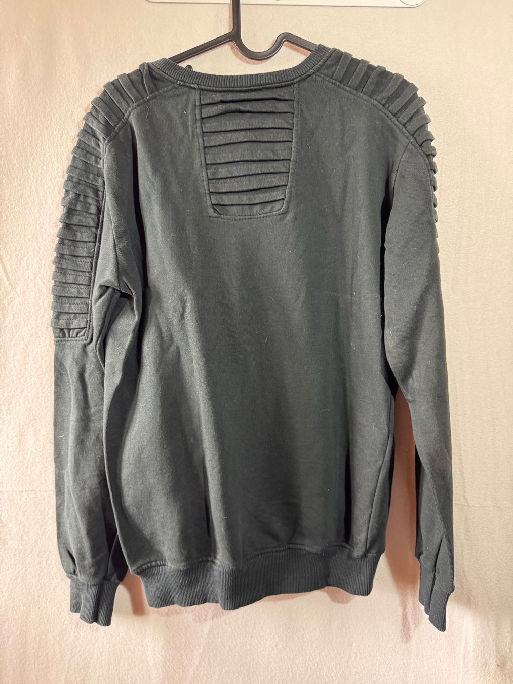 Maglioni & Felpe: Schwarzer Pullover von Uniplay Gr. M 100% Baumwolle – Usato da Grosswangen venduto da second_hand_dress 4