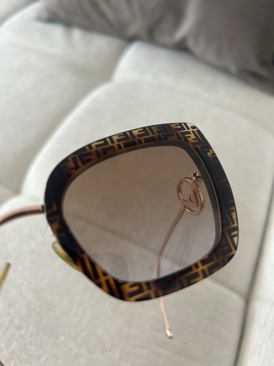 Fendi Lunettes & Verres: Fendi Sonnenbrille – D'occasion à Wallisellen par lau_68b9 2