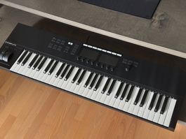 Native Instruments Komplete Kontrol S61 MK2 – sehr guter Zus