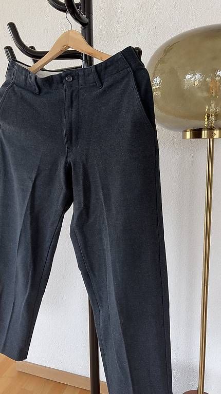 Pantaloni: Pantalon 7/8 - Uniqlo U – Usato da Morges venduto da ana_ets 1