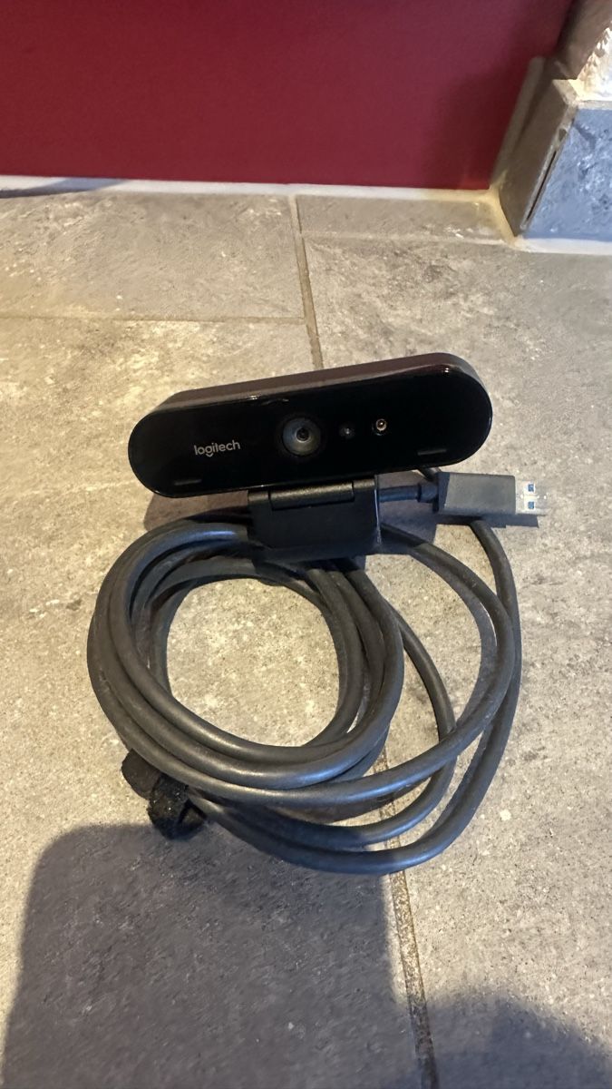 Logitech Webcams: Logitech Brio 4K Ultra HD Webcam with USB Cable Black – Gebraucht aus Zweidlen von mar_f6dh