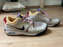 Baskets Nike ACG homme taille 42 bon état