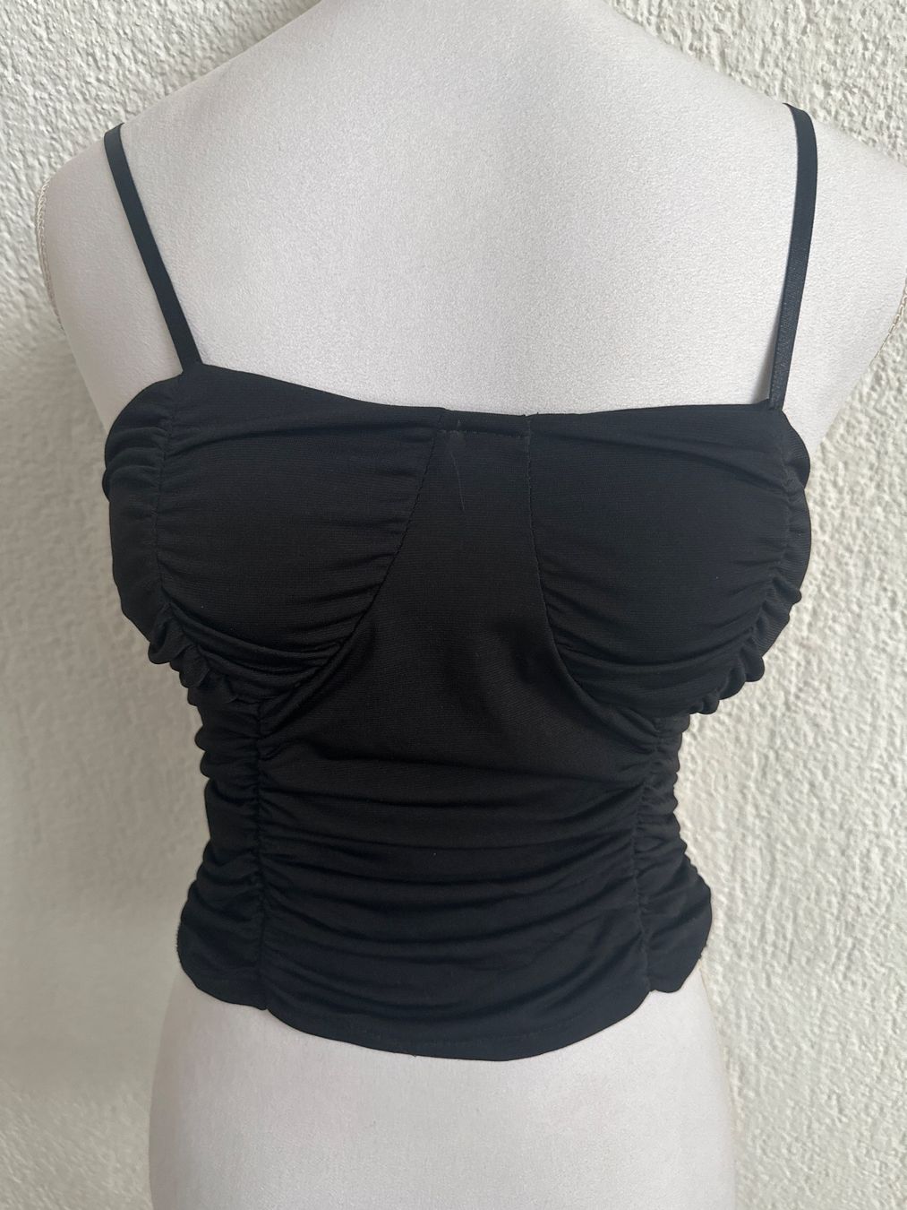 Top: Bustier crop Top Grösse OS – Usato da Dagmersellen venduto da sniff64