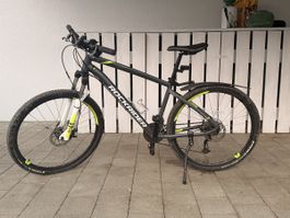 Mountainbike Rockrider ST520 27.5 Zoll schwarz gebraucht