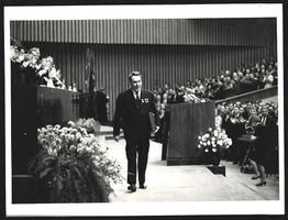 Fotografie Leonid Breschnew zum 50. Jahr