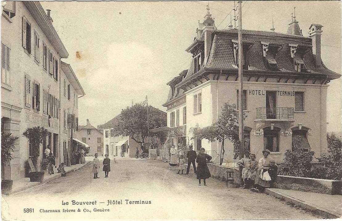 Cartoline postali: Le Bouveret Hôtel Terminus 1911 animée – Usato da Brenles venduto da hello1063