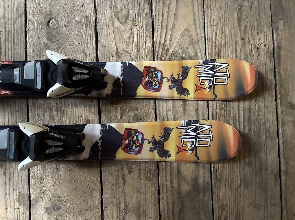 Sci: Kinderski 90 cm – Usato da Knutwil venduto da Momon 1