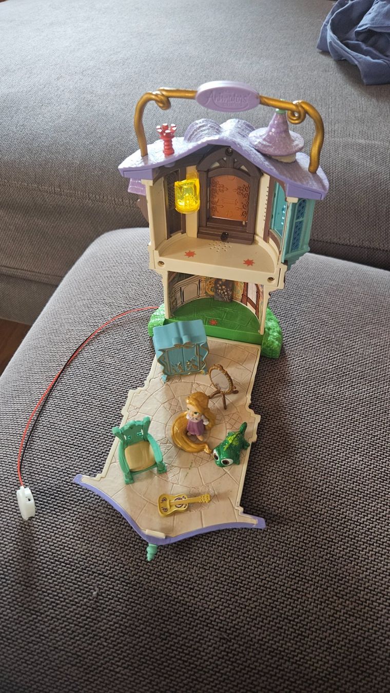 Disney Giocattoli: Casa torre di Rapunzel – Usato da Melano venduto da H-Sara 2