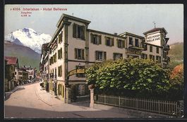 Interlaken, Das Hotel Bellevue mit der J