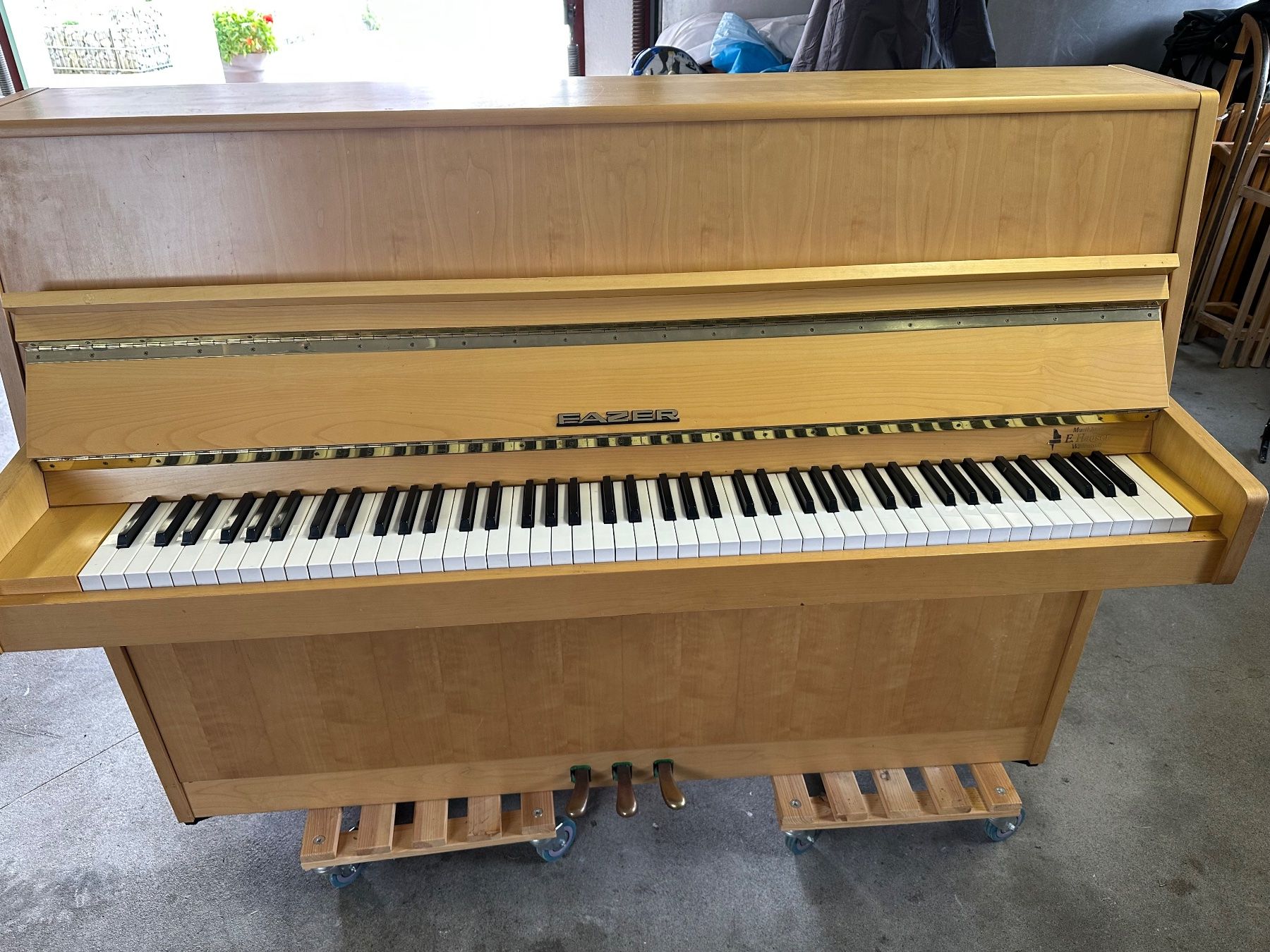 Strumenti musicali: Piano/Klavier – Usato da Unteriberg venduto da Ostuni0 1