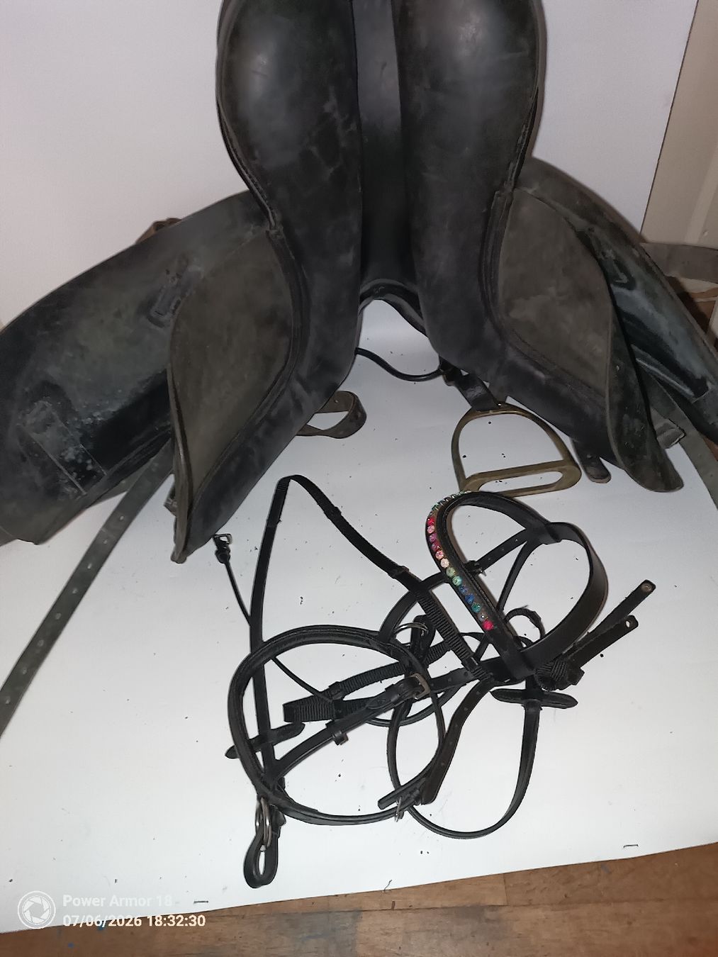 Selles, accessoires: Sattel  – D'occasion à Bargen SH par sti_drf8 4