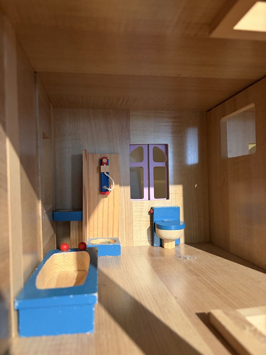 Puppenhäuser & -möbel: Puppenhaus – Gebraucht aus Birrhard von CarolineCC 6