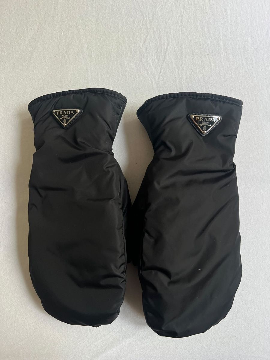 Prada Gants & mitaines : Prada Fausthandschuhe Grösse S - NEU – Neuf (Voir description) à Inwil par rogerbrown