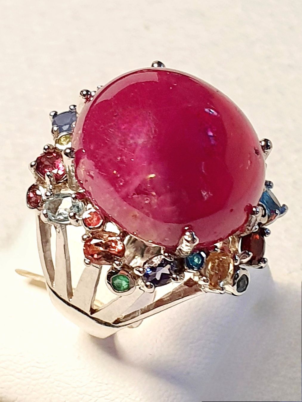 Anelli: Ring mit Edelsteinen Damen Silber Grösse 59 neu – Nuovo (secondo la descrizione) da Zürich venduto da Bieter04 9