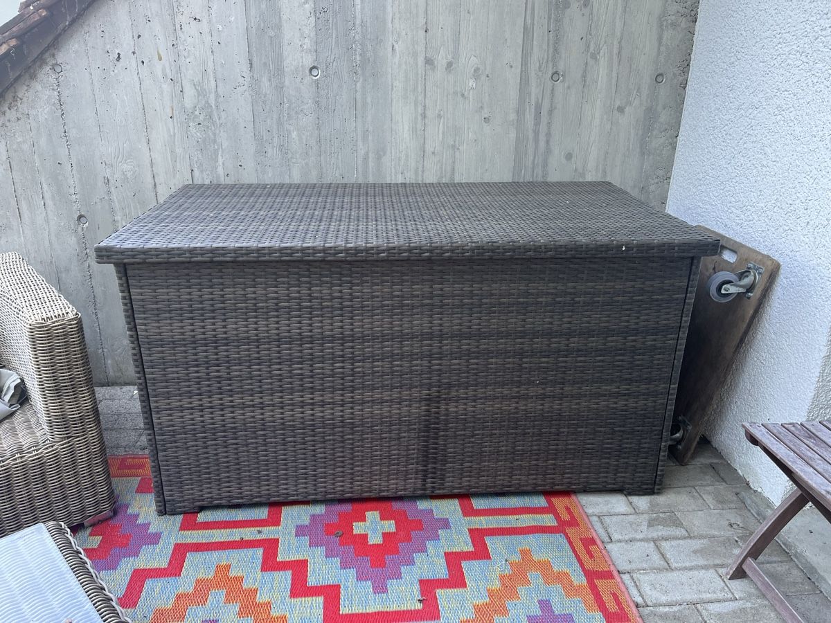 Box contenitori: Gartenbox Rattan Optik dunkelbraun – Usato da Embrach venduto da whywhy8