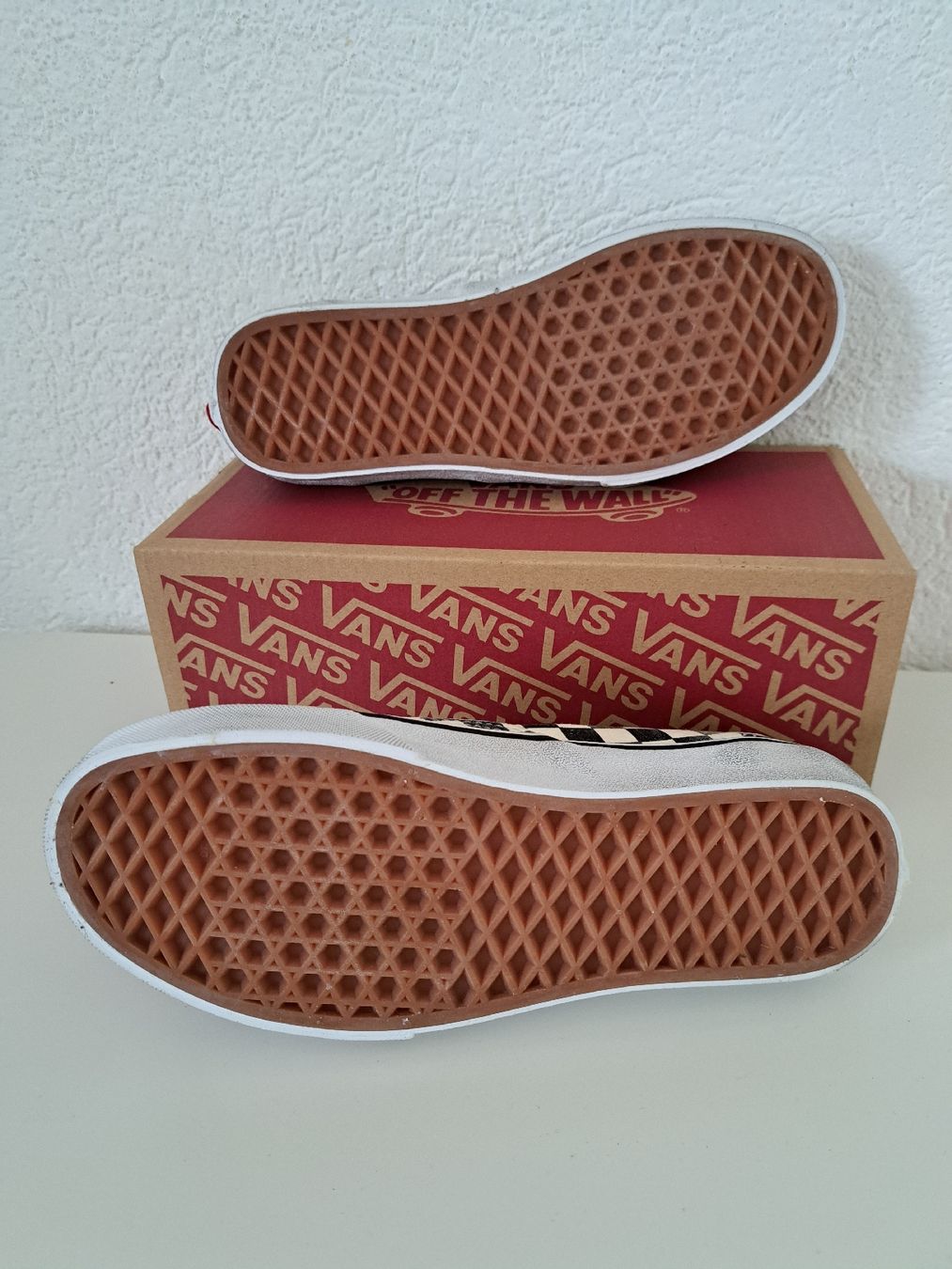 Vans Scarpe da uomo: Vans – Nuovo e nell'imballaggio originale da Romont BE venduto da cel_2qsz 5