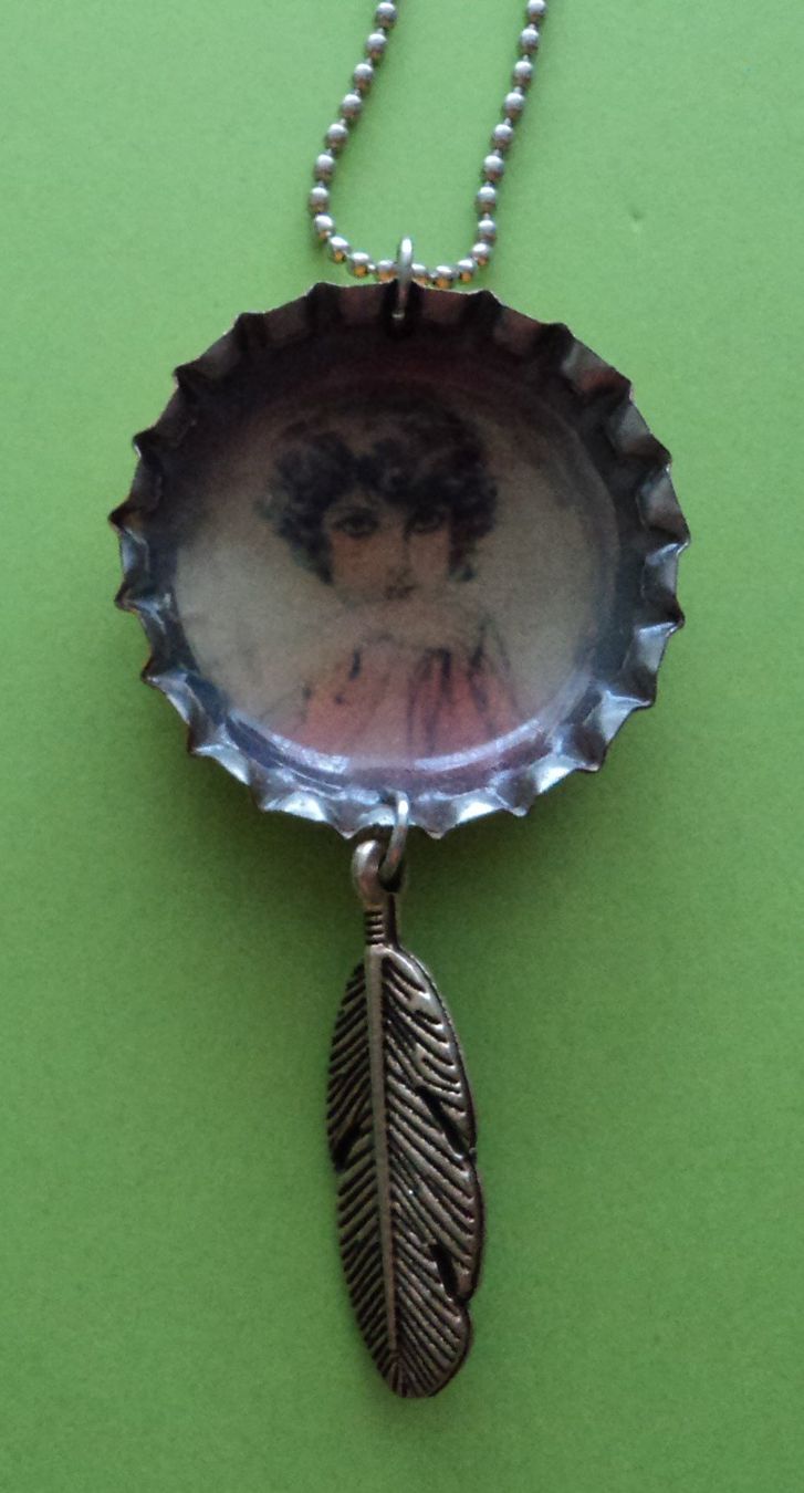 Catenine: Kette mit Anhänger Ueli Bier Deckel – Nuovo (secondo la descrizione) da Basel venduto da maripas17 2
