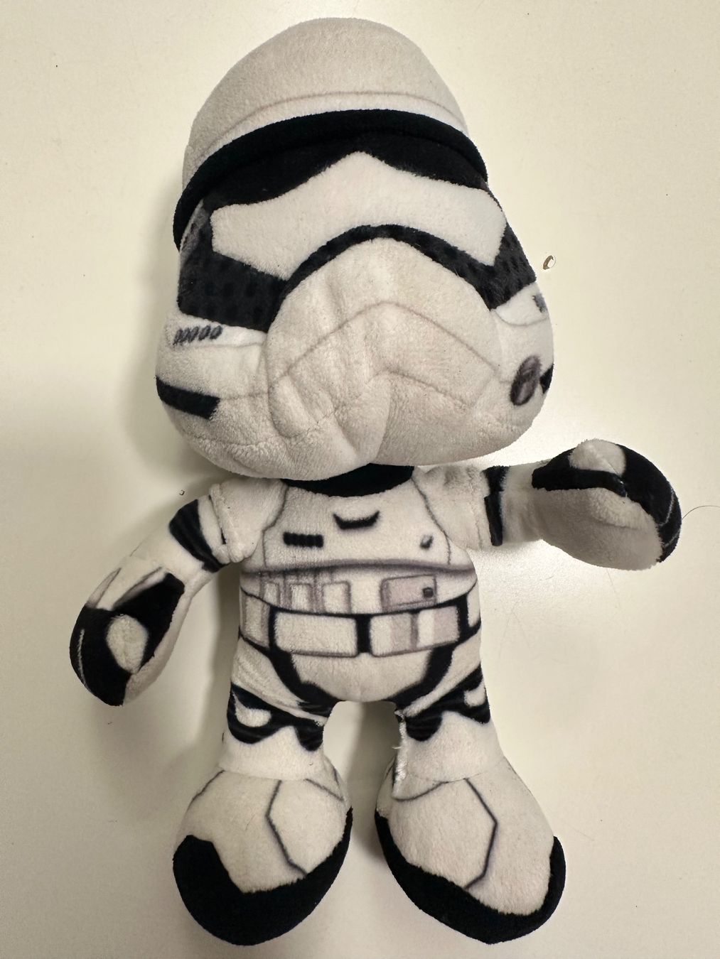 Star Wars Spielzeuge: Plüschtier Star Wars Stormtrooper -  Höhe ca. 22 cm – Gebraucht aus Münsingen von Ganjam