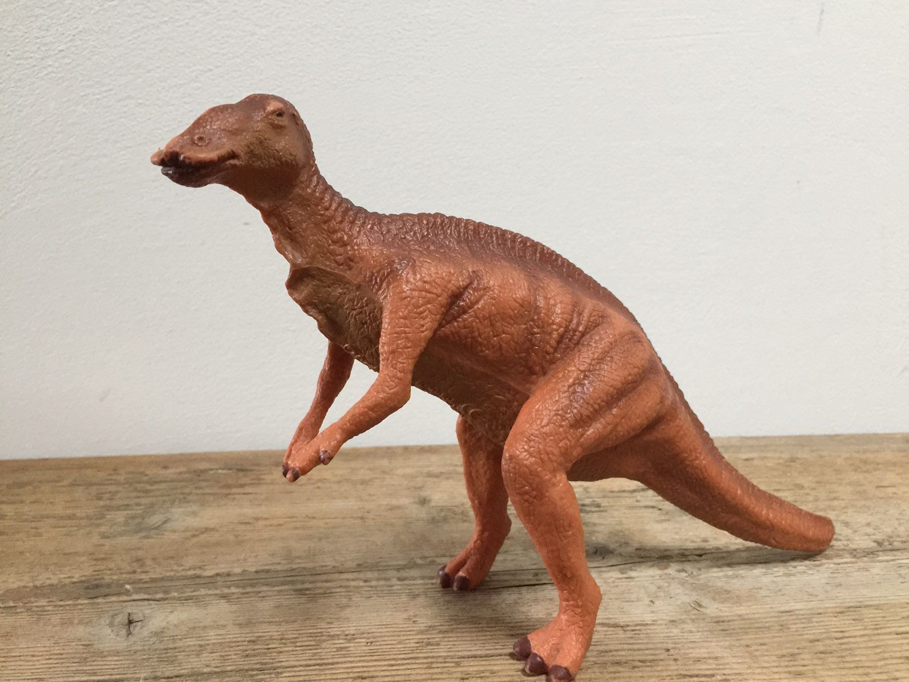 Schleich Figuren: Schleich 16410 Edmontosaurus Dinosaurier – Gebraucht aus Ennetbaden von mapa05