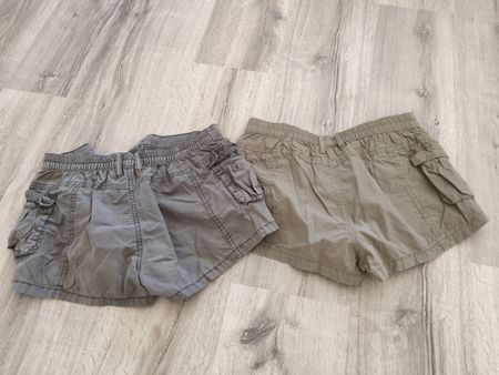 2 pantaloni corti donna taglia 36 in buone condizioni