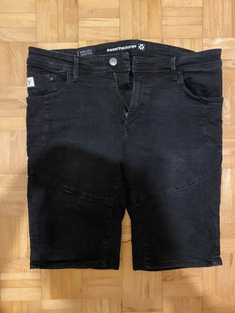 Kurze Hose schwarz, Grösse 36 C&A